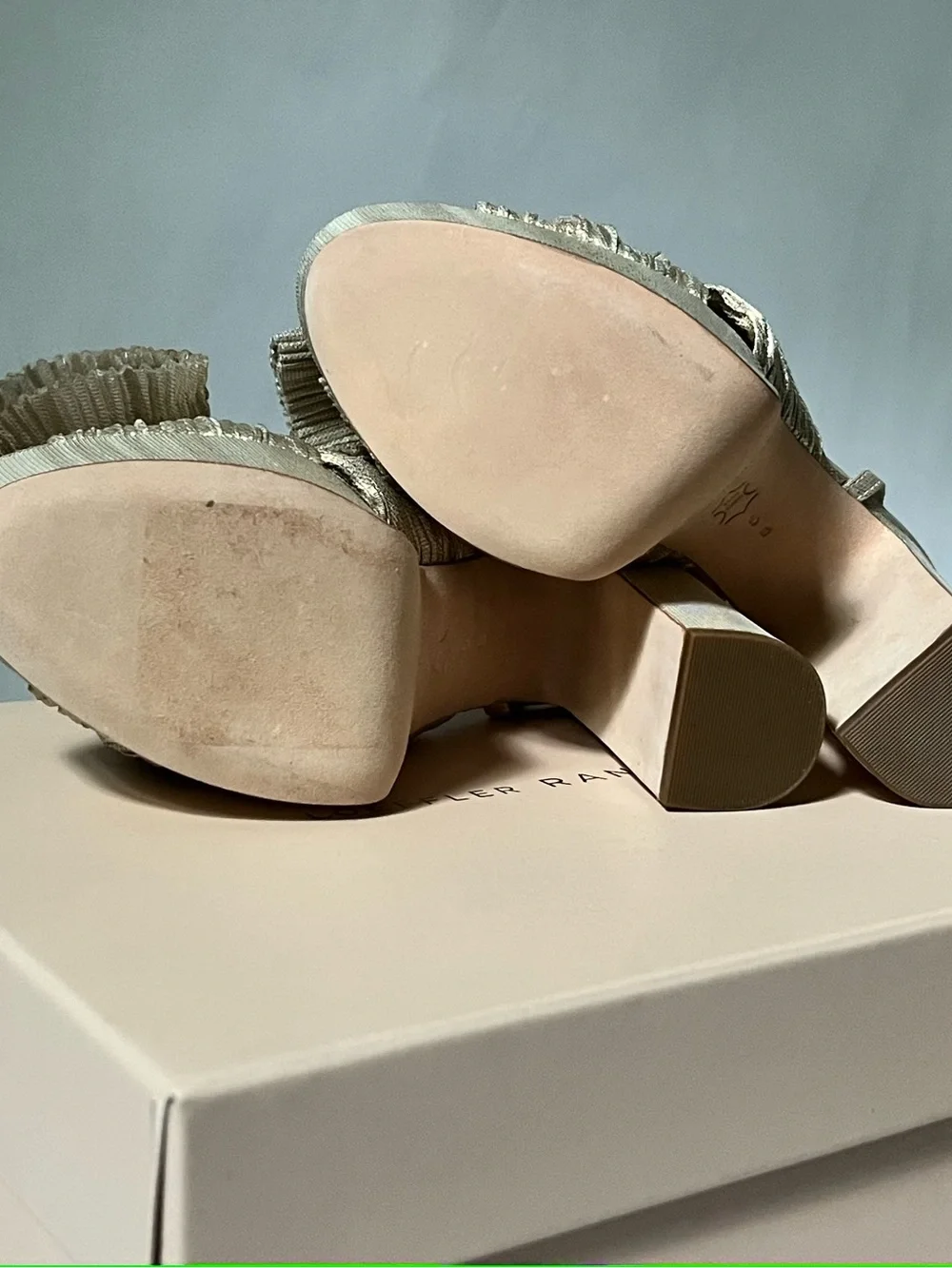 Loeffler Randall Platinum Bow Platform Dahlia Sandals Size 5 US